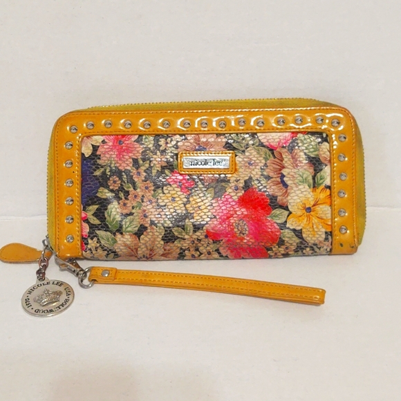 Nicole Lee Yellow Floral Wristlet - Picture 2 of 10